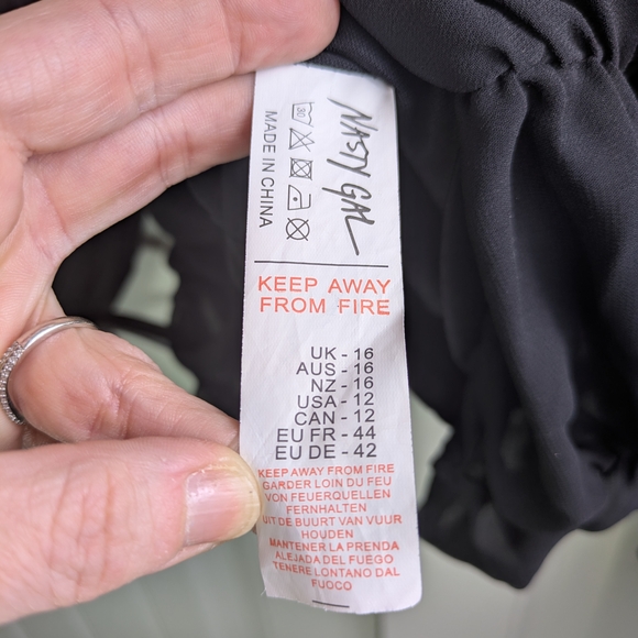 Nasty Gal Black Sheer Ruched Blouse - Picture 4 of 10